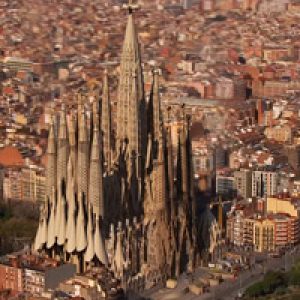 Animación de la finalización de La «Sagrada Familia» [video]